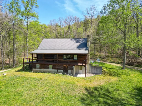 1996 Randalls Run Rd, Blue Creek, OH 45616