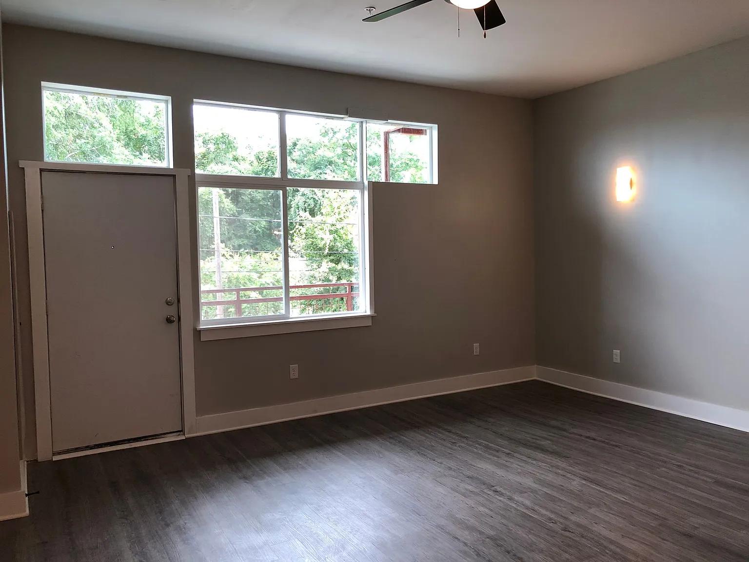The Warehouse Apartments — Photo 3