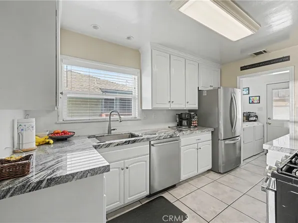 4629 Dunrobin Ave, Lakewood, CA 90713