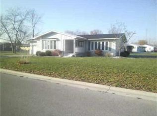 1304 Terrace Dr, Defiance, OH