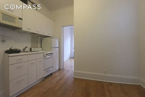 Rented by Compass | media 8