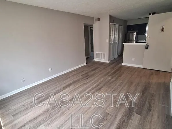329 Redmar Blvd Unit 11, Radcliff, KY 40160