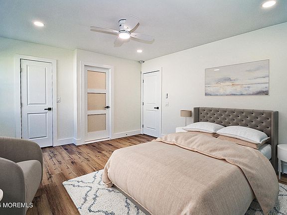 5th image of 17 Wedgeport Drive