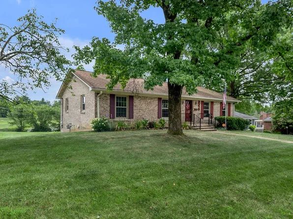 3378 Pimlico Pkwy, Lexington, KY 40517