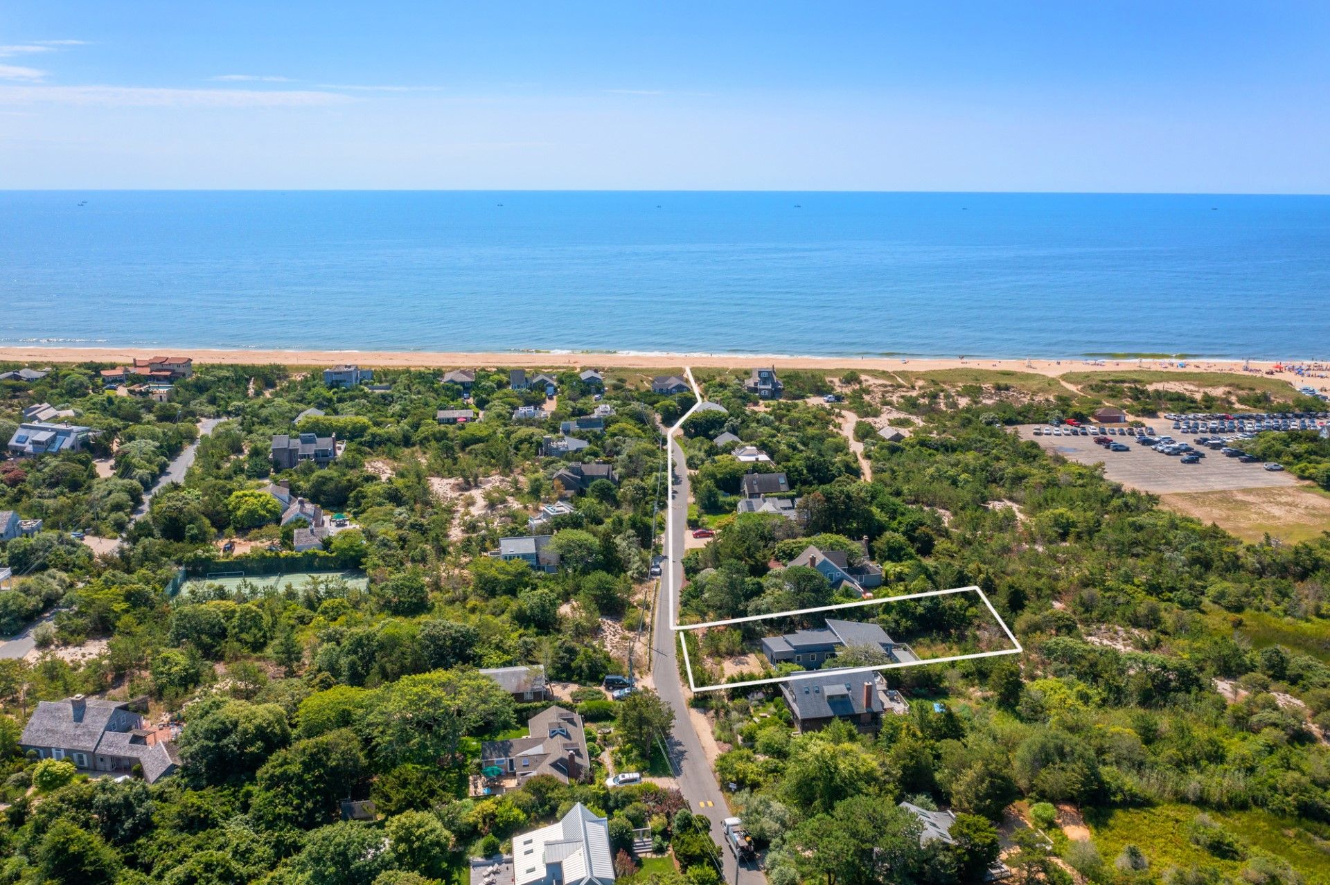 52 Beach Ave in Amagansett Out East
