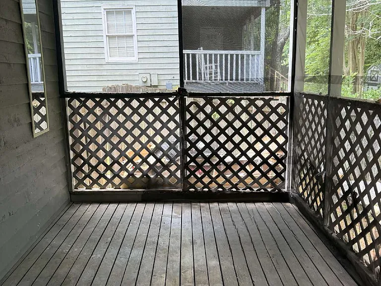 4360 Barrington Pl — Photo 2