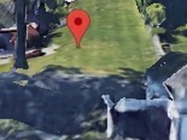 1111 Hyak Place, Fox Island, WA 98333