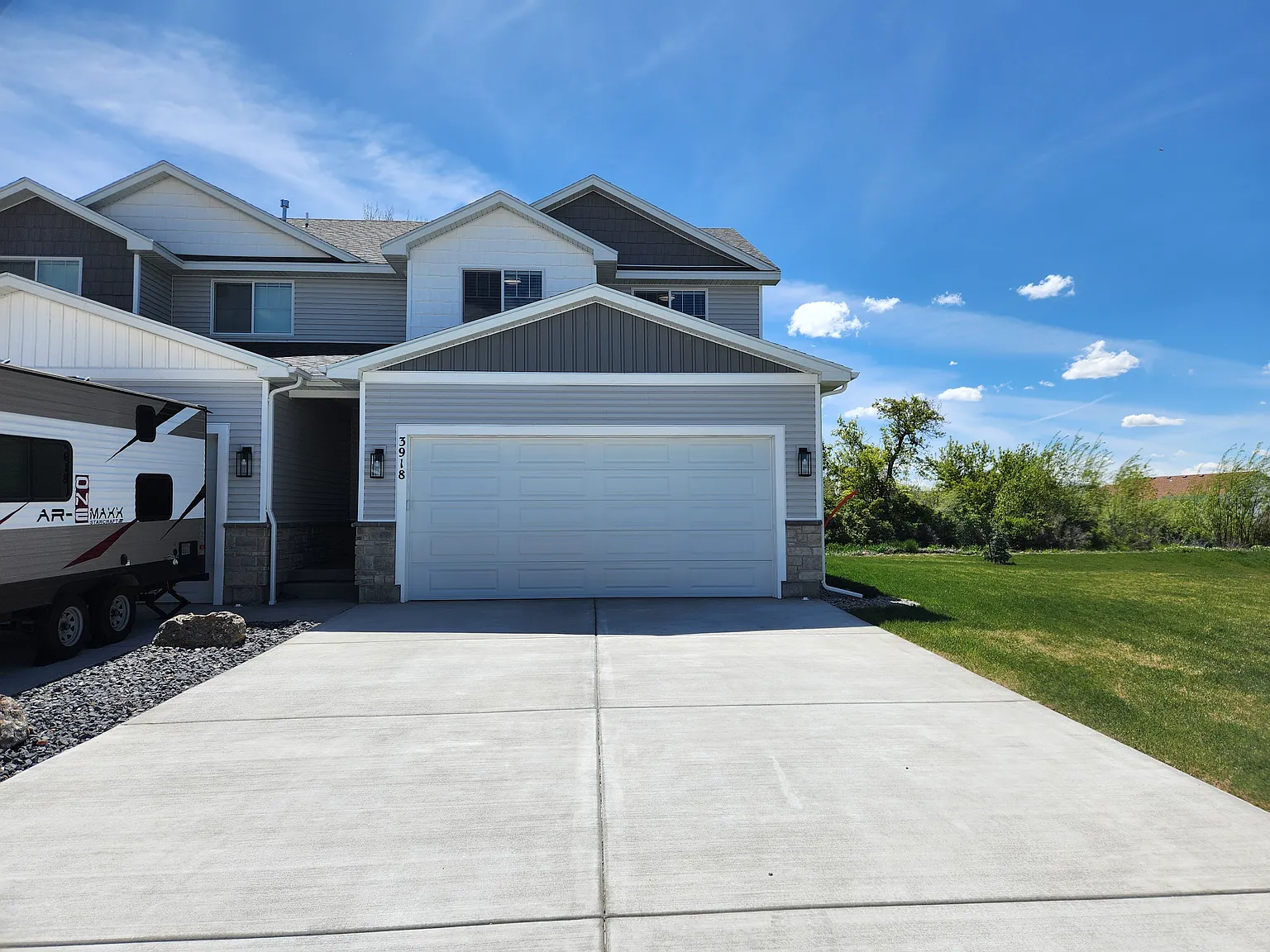 Spacious TownHome in Idaho Falls/Ammon — Photo 1
