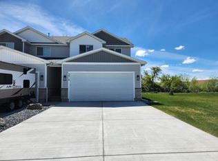 3918 Judy St, Ammon, ID 83406