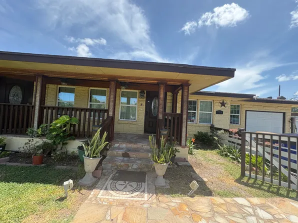 3315 Gollihar Rd, Corpus Christi, TX 78415