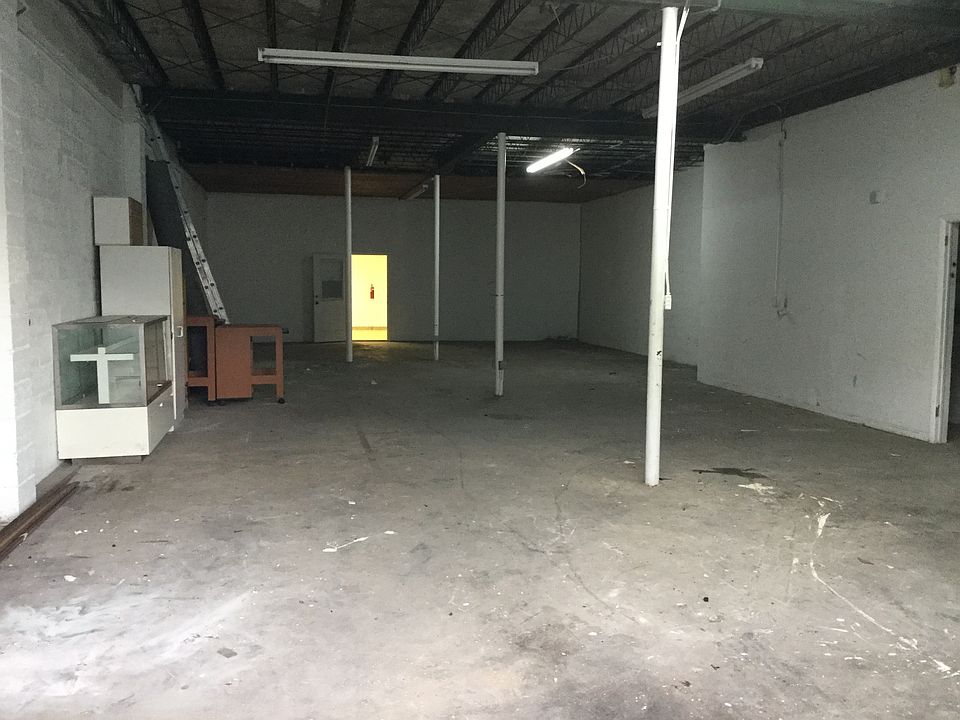 2nd image of 1041 NW 119th St