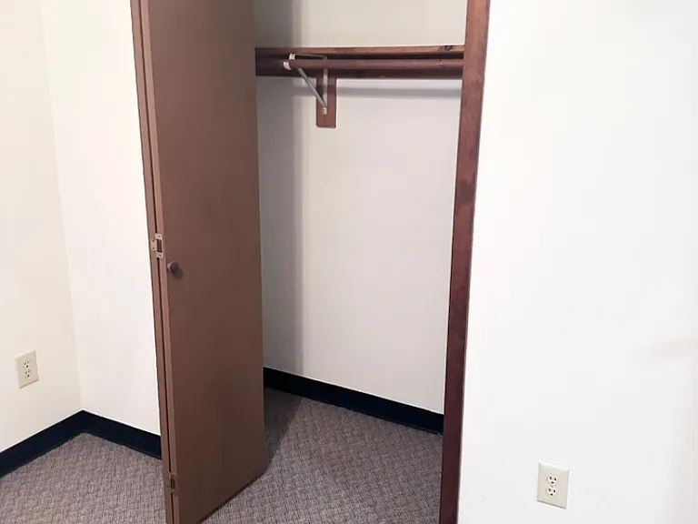 Unit Photo