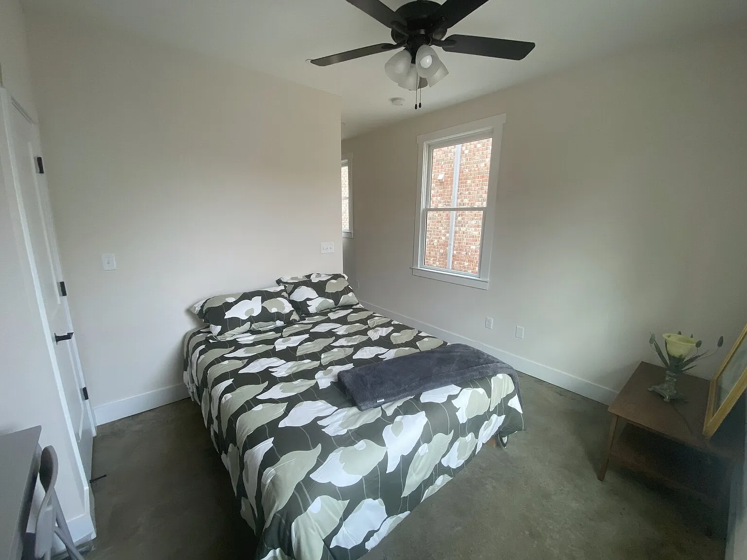 1 bed, 576 sqft, $1,100 — Photo 3
