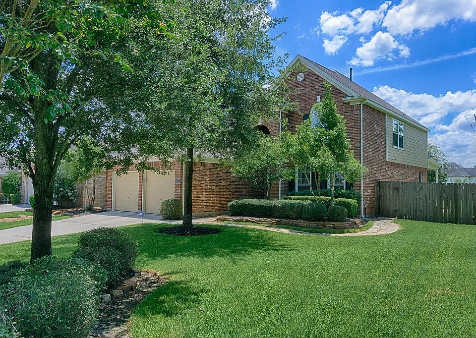 1st image of 13627 Cypress Heath Ct