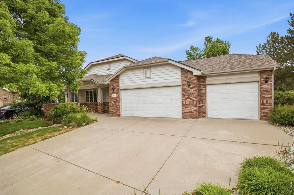 757 Pioneer Pl