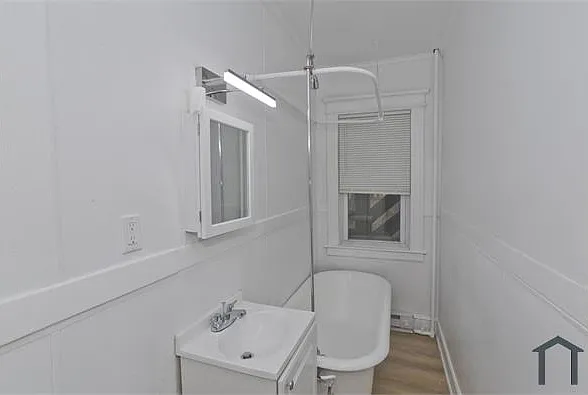 31 Rose St #1 — Photo 9