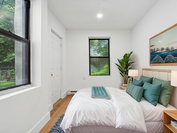 5th image of 30 Lefferts Pl APT 1