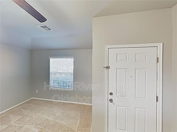 2nd image of 1880 Bartlett Dr