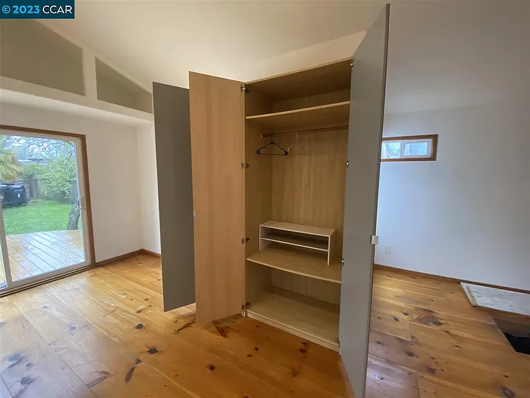 1414 San Carlos Ave — Photo 20