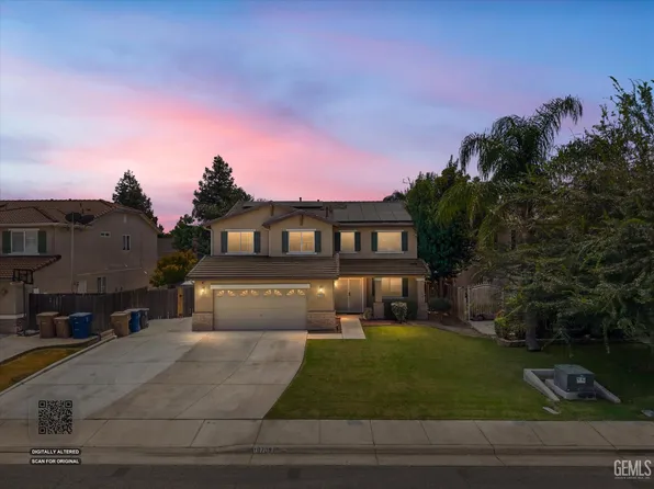 10709 Grand Prairie Dr, Bakersfield, CA 93311