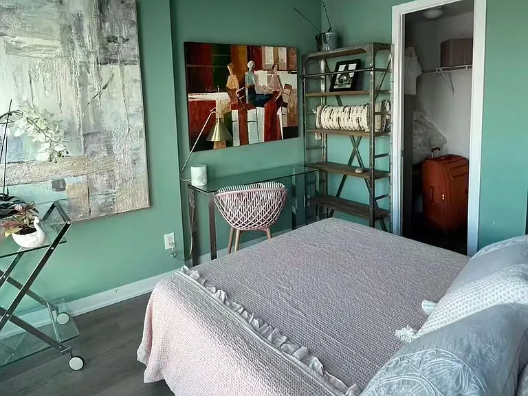 60 Berwick Ave #911 — Photo 6