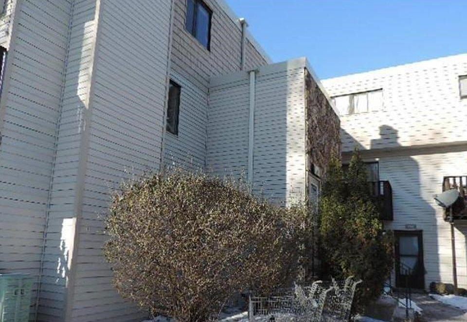 1st image of 7112 72nd Ln N APT 258