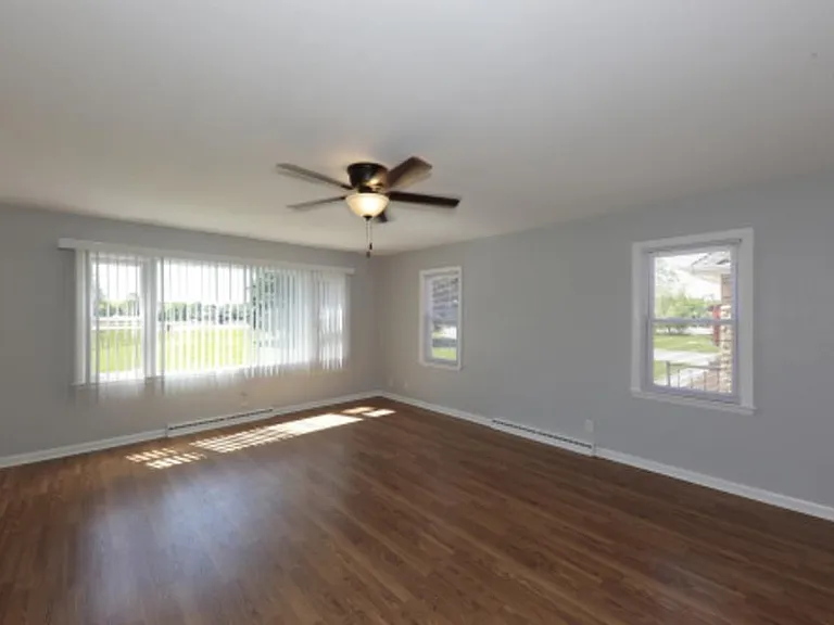 17350 W National Ave — Photo 12
