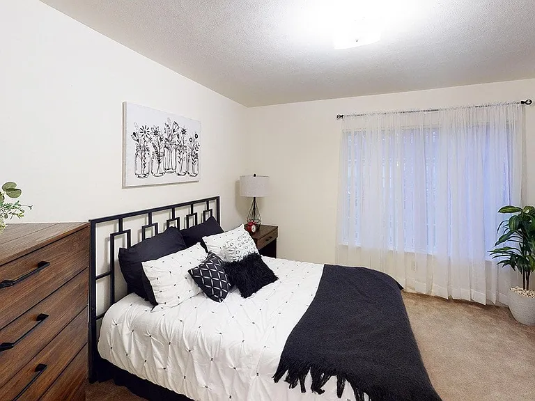 Tracy Creek Apartment Homes — Photo 52
