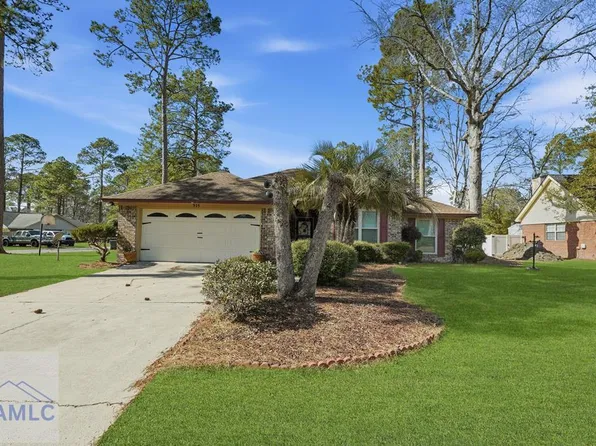 915 Mandarin Dr, Hinesville, GA 31313