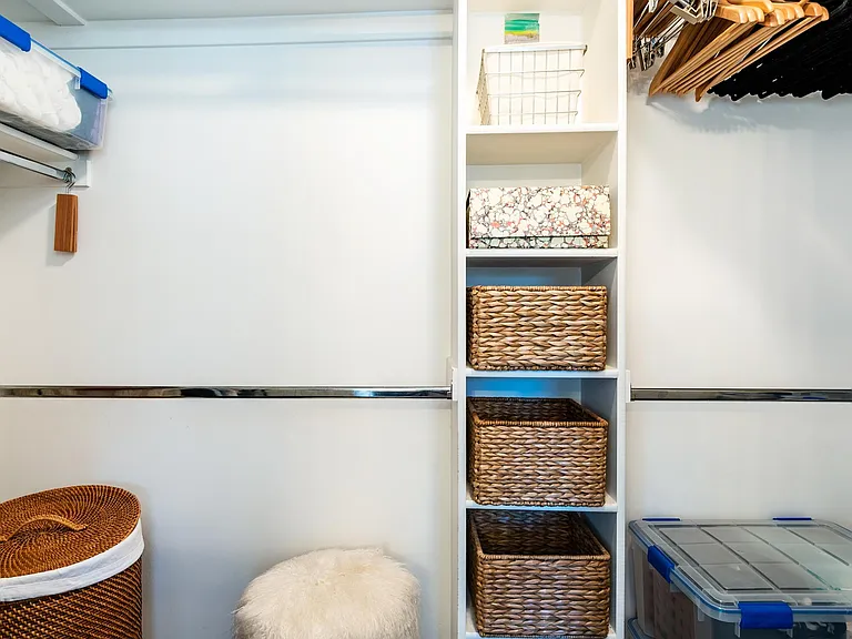985 Wild Rose Dr — Photo 17