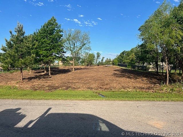 2nd image of 6672 S 119th West Ave
