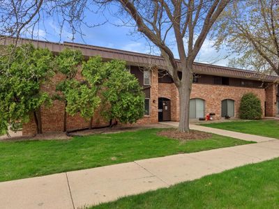4225 West Rivers Edge CIRCLE #25, Brown Deer, WI, 53209