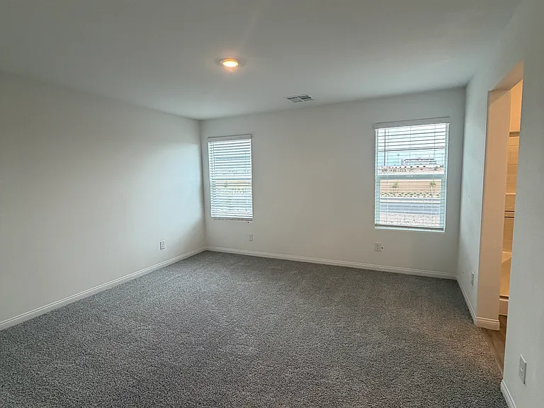 1107 Saffron Toucan Ln — Photo 24