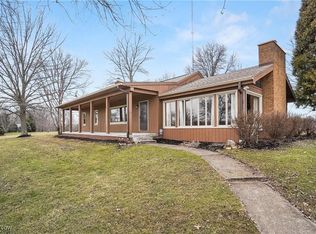 4017 Bellaire Ln, Peninsula, OH 44264