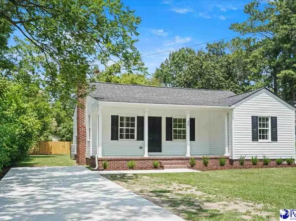 66 Victory Dr, Cheraw, SC 29520