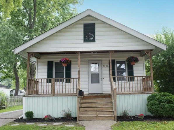 2206 N Clinton St, Saginaw, MI 48602