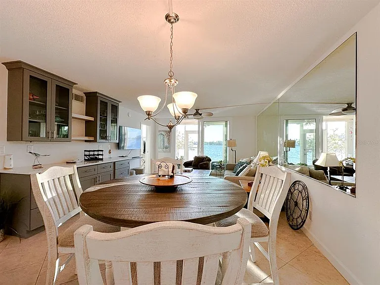 7920 Sun Island Dr S #102 — Photo 14