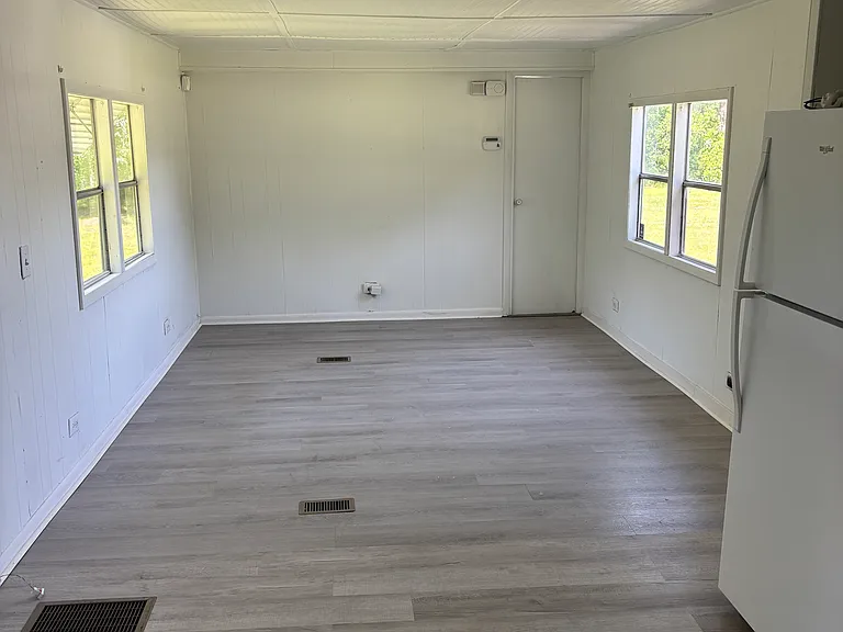 111 Jack Rd — Photo 3