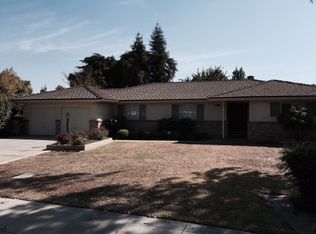 3103 W Harvard Dr, Visalia, CA 93277