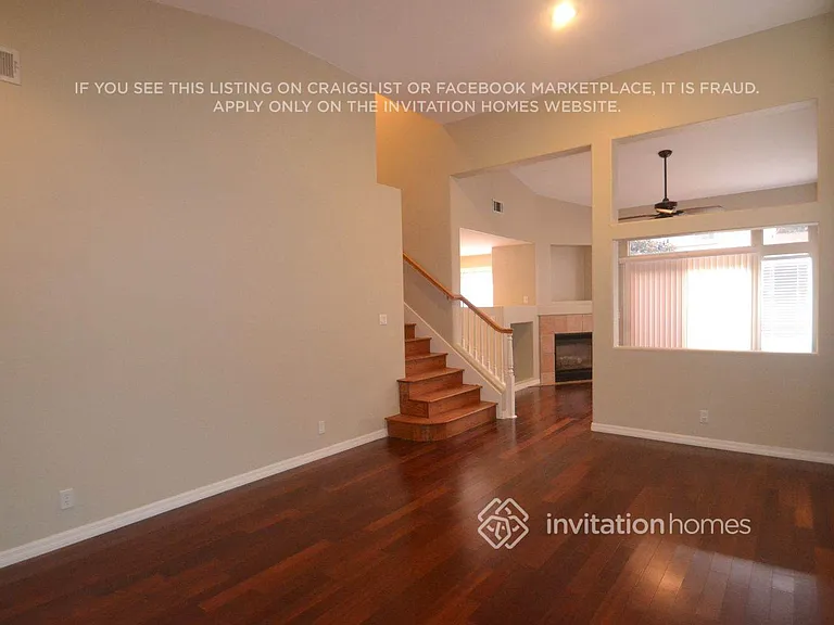 488 Vista Del Sol — Photo 4