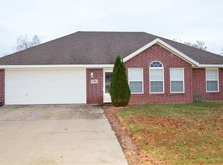 1326 Middlefork Rd, Elkins, AR 72727