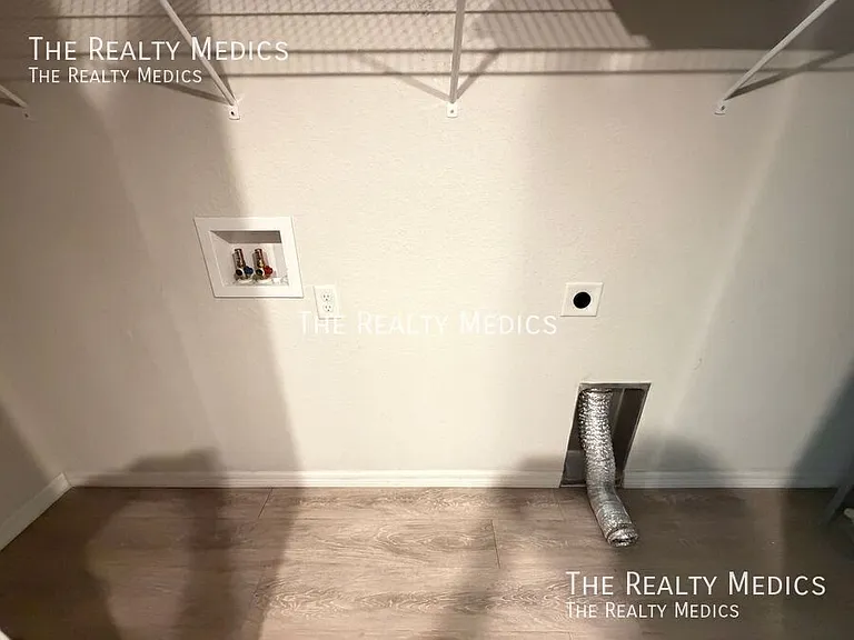 8106 Juniper Rd #3 — Photo 14