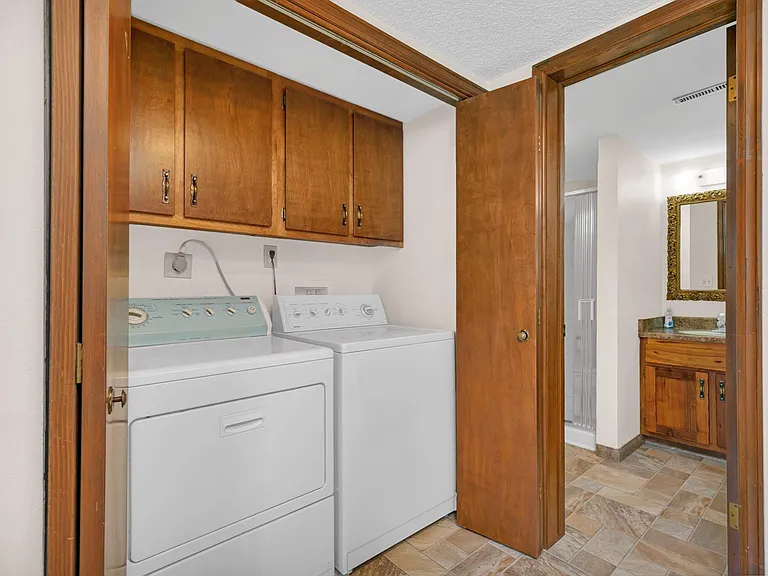 1410 Allison Dr — Photo 13