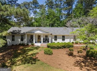 250 Hembree Rd, Roswell, GA 30075