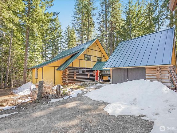 4th image of 2263 Pine Tree Road