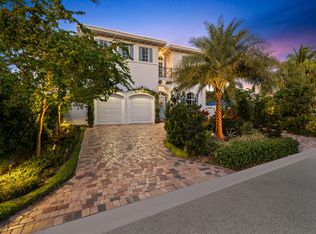 1025 Vista Del Mar Drive N, Delray Beach, FL 33483
