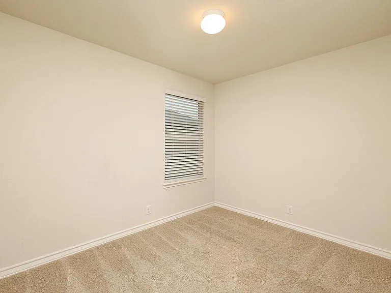 325 Colbert Ferry — Photo 12