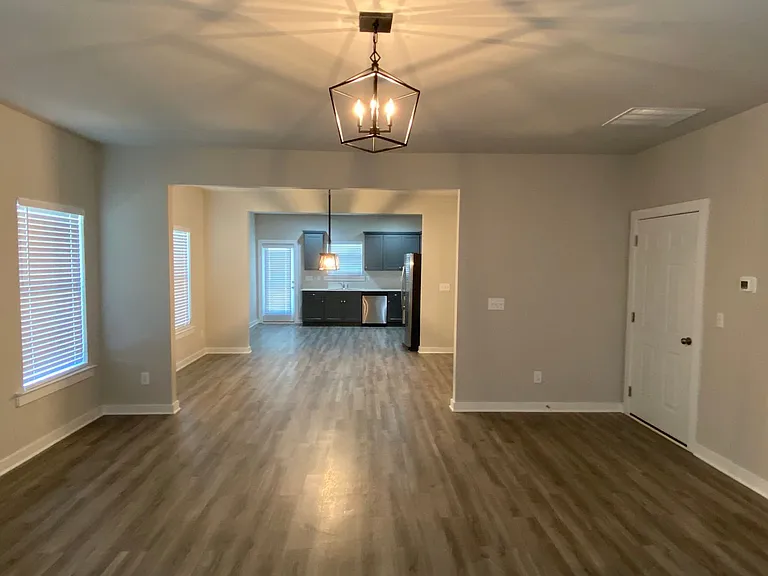 1245 Brookhaven Dr — Photo 5