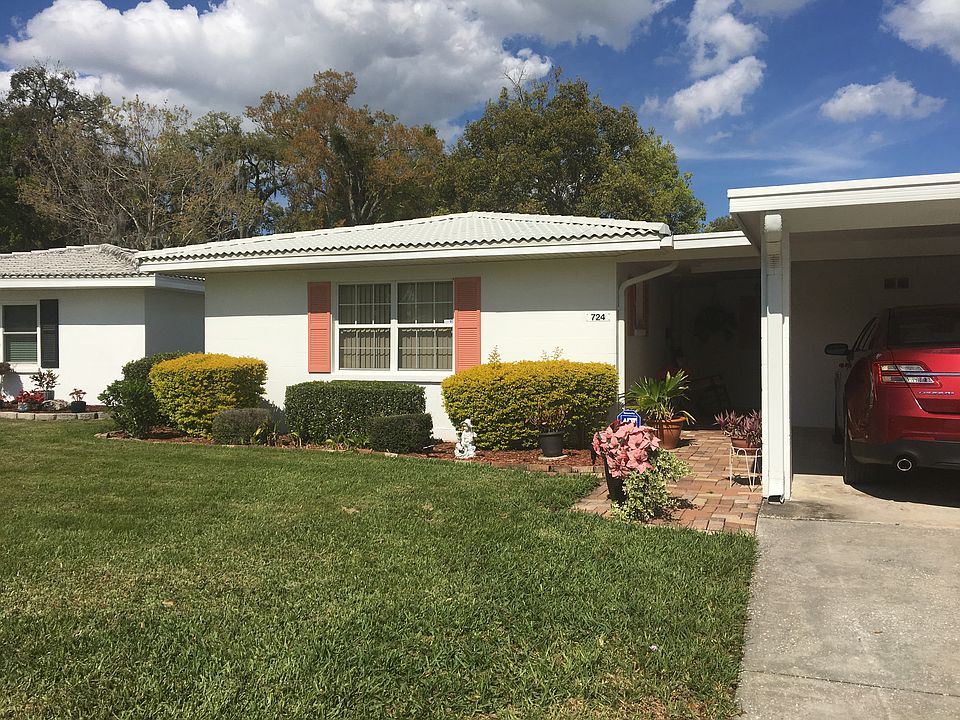 1st image of 724 Barber Cir
