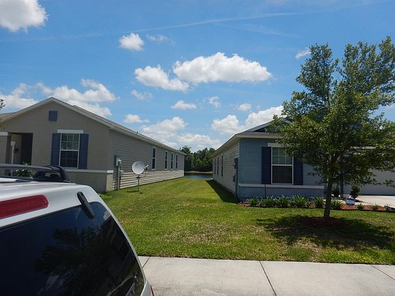 3rd image of 11835 Alexandra Dr